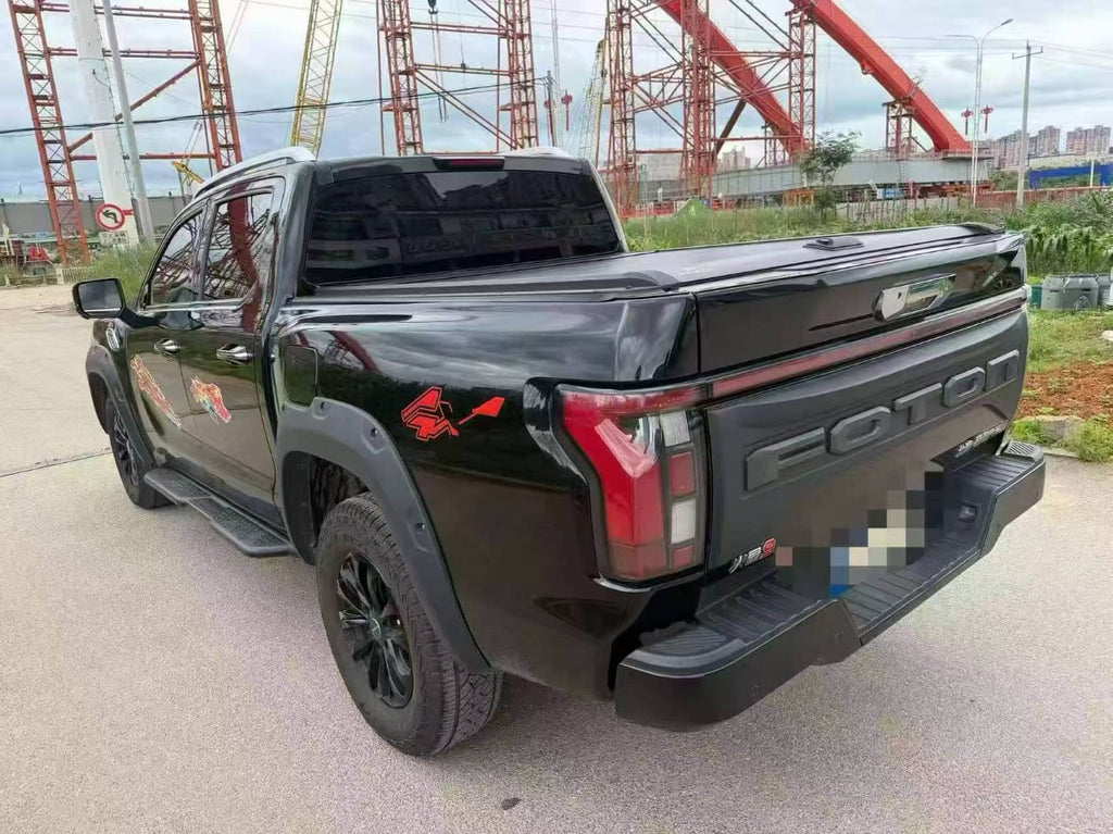 2024 Foton Tunland V9 2.0T 4x4 Diesel Pickup — Midnight Black